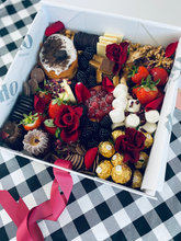 Load image into Gallery viewer, SWEET GRAZING BOX (LARGE)