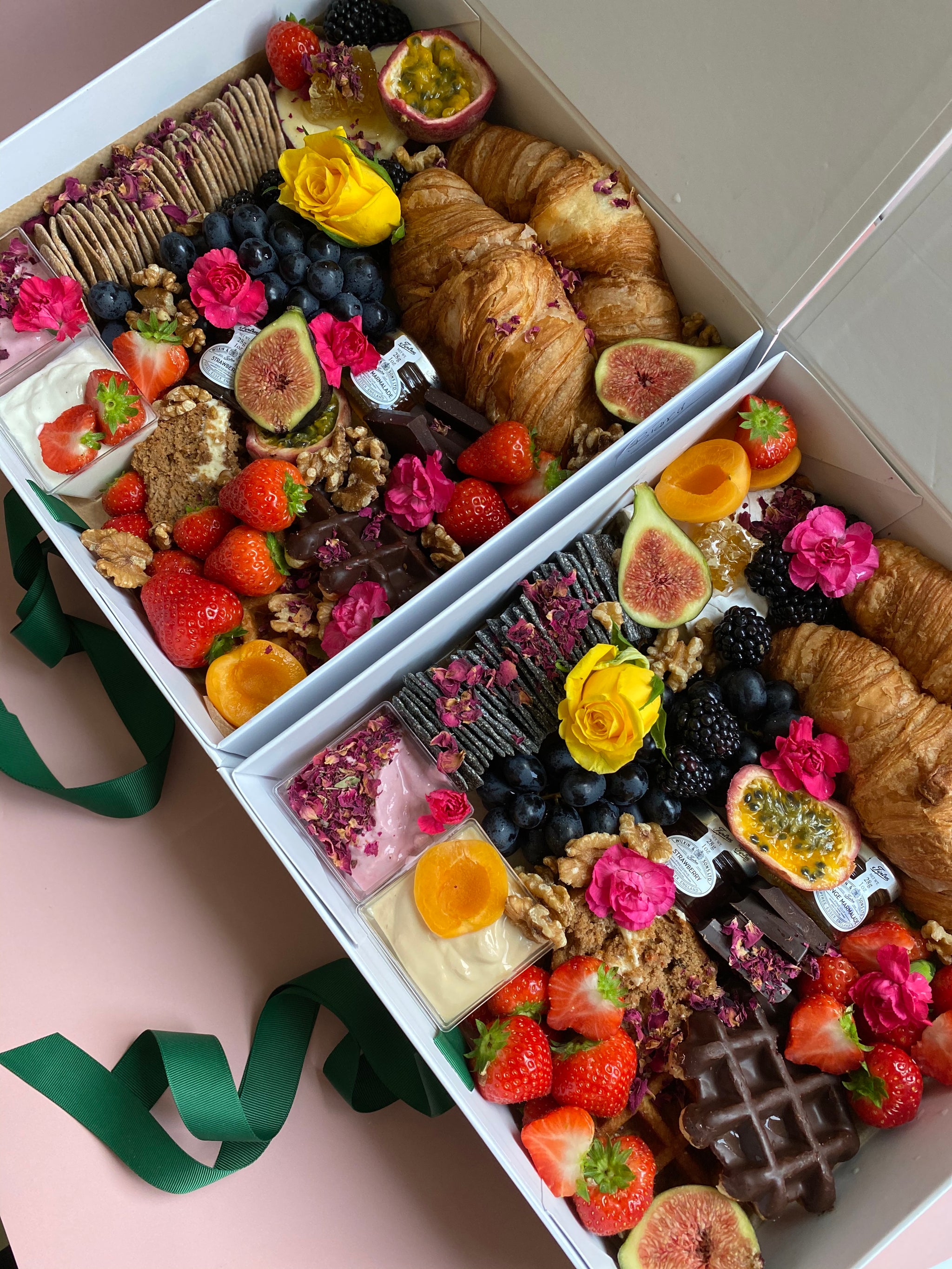 DELUXE BRUNCH BOX (LARGE) – Oh Briehave